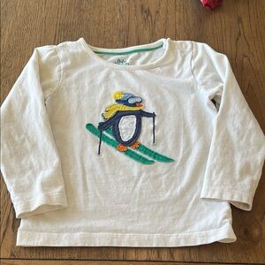 White Penguin Skiing Kids Shirt Boden boys 2-3